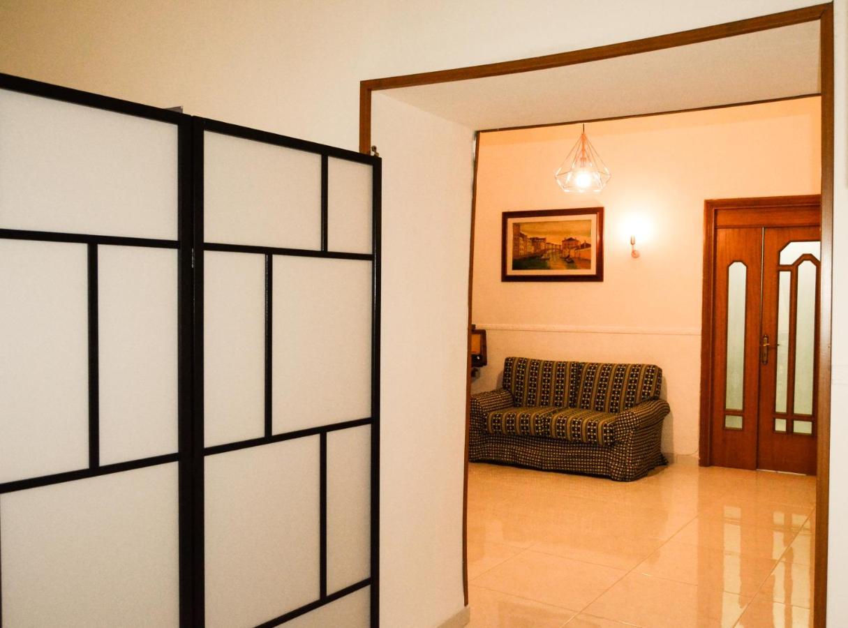 Apartamento A Casa E Margari Nápoles Exterior foto